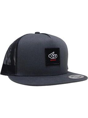 Stylish Structured Trucker Hat with 6D Logo Patch & Breathable Mesh Panels